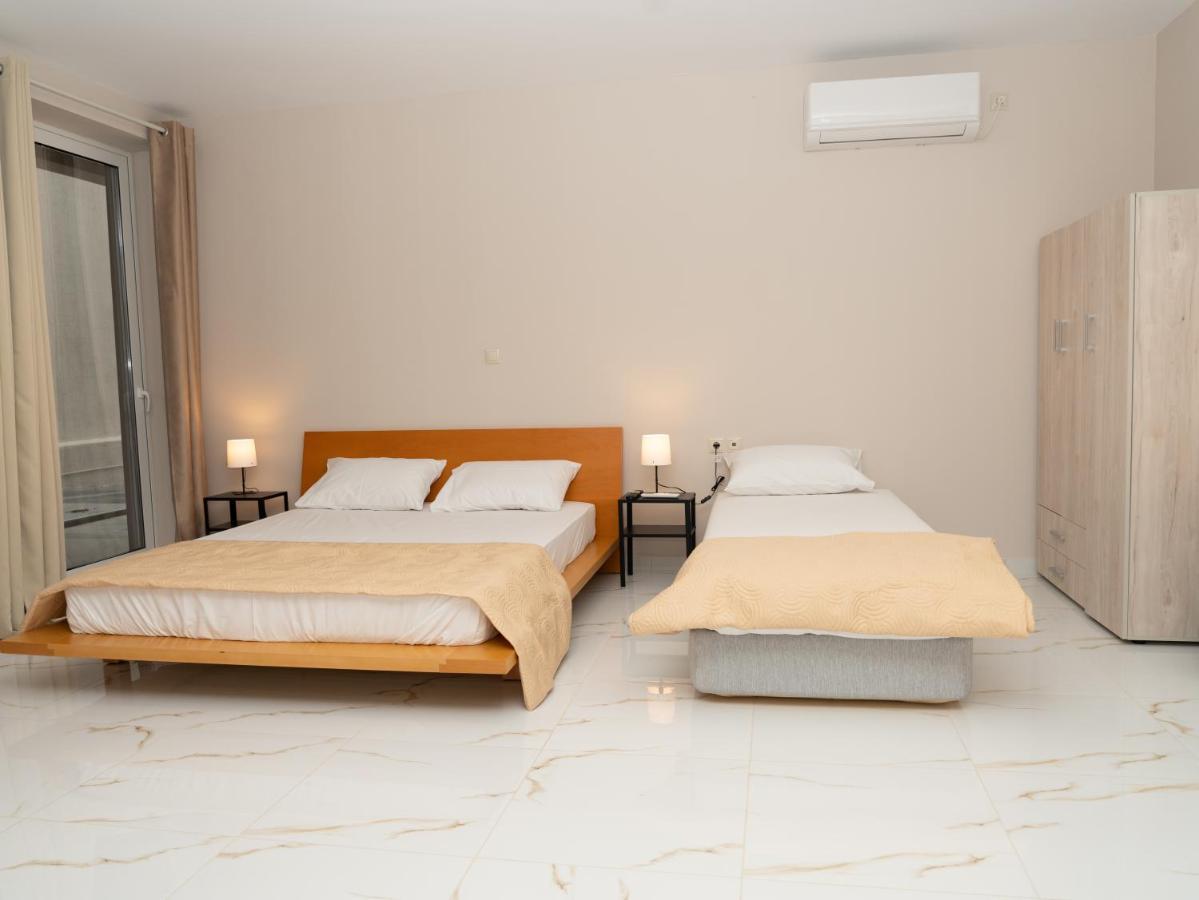 Allagiannis Group Apartments Markopoulo Mesogaias Exterior photo